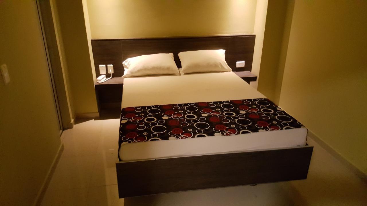 בארנקווילה Hotel 56 Avenue Plaza מראה חיצוני תמונה